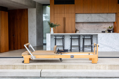 Pioneer Pilates PP-09 Reformer